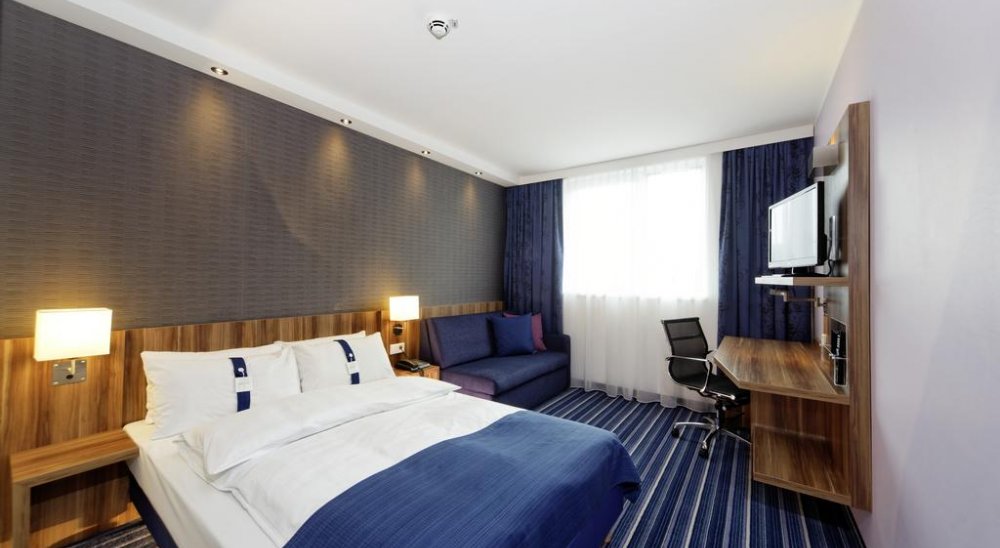 Group Booking Holiday Inn Express Augsburg Augsburg