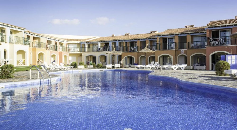 Group Booking : RV Hotels Sea Club Menorca, Cales Piques