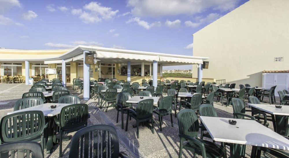 Group Booking : RV Hotels Sea Club Menorca, Cales Piques