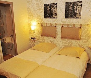 Le Petit Castel